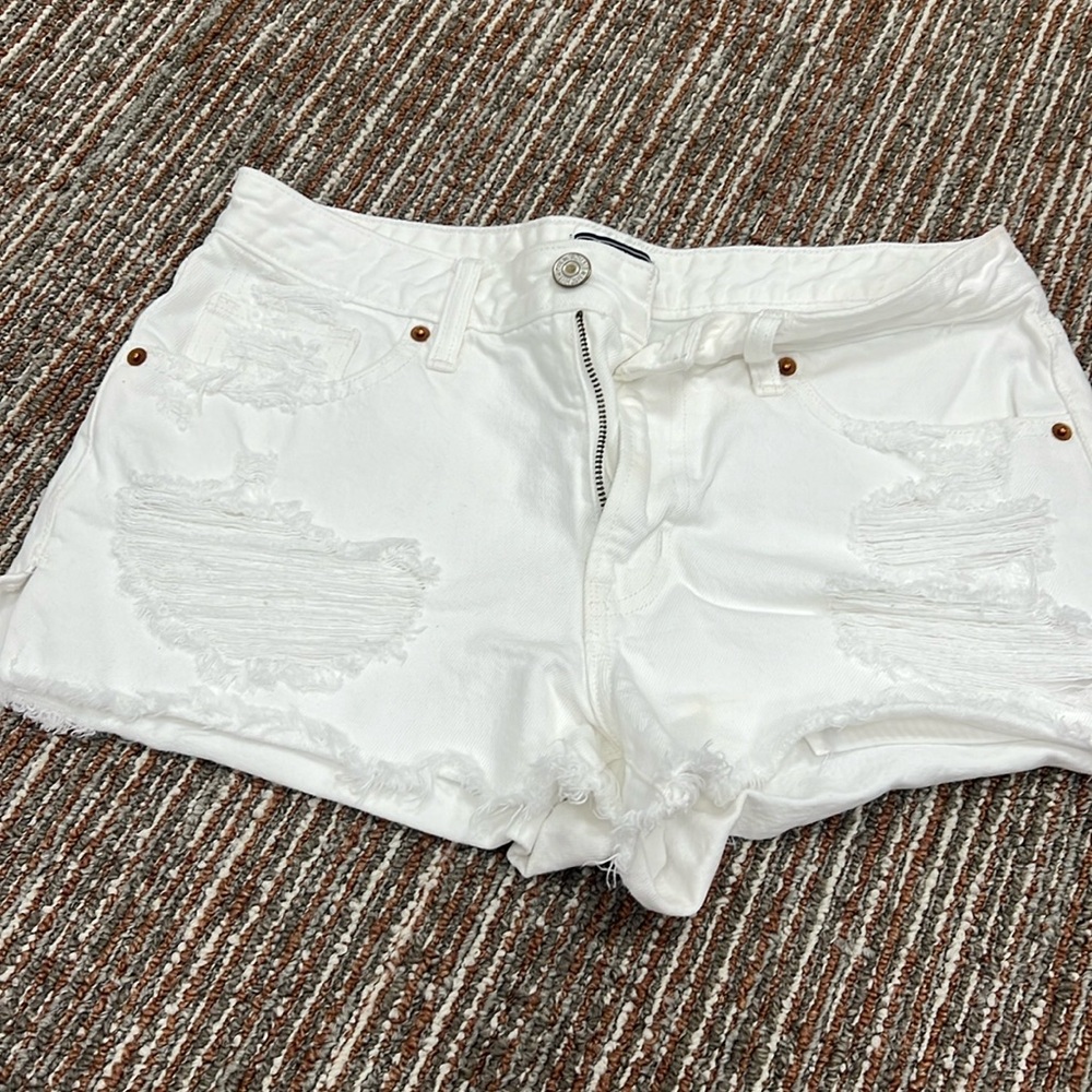 Abercrombie distressed white jean shorts